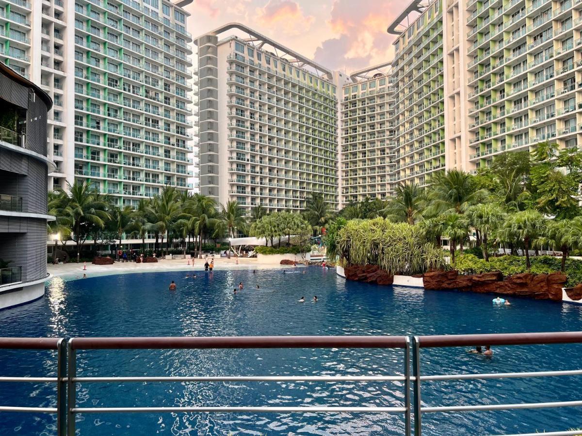 Апарт готель Azure Pool View W/ Netflix & Wifi Boracay Tower Paranaque City Екстер'єр фото